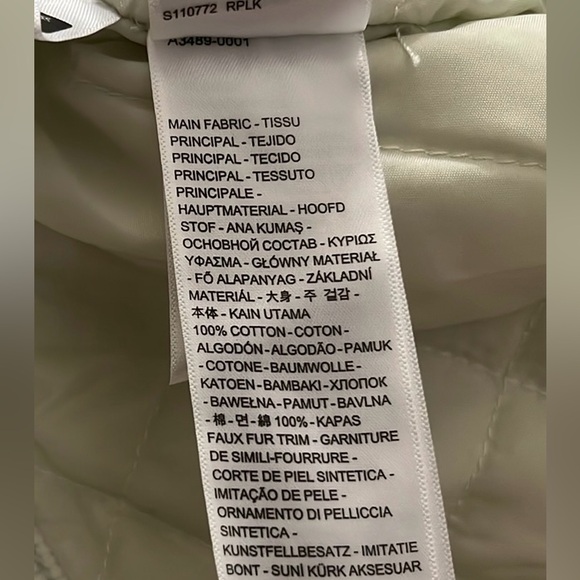 LEVI’S Sherpa Baby Baggy Cropped Trucker Jacket, NWT - Picture 11 of 12